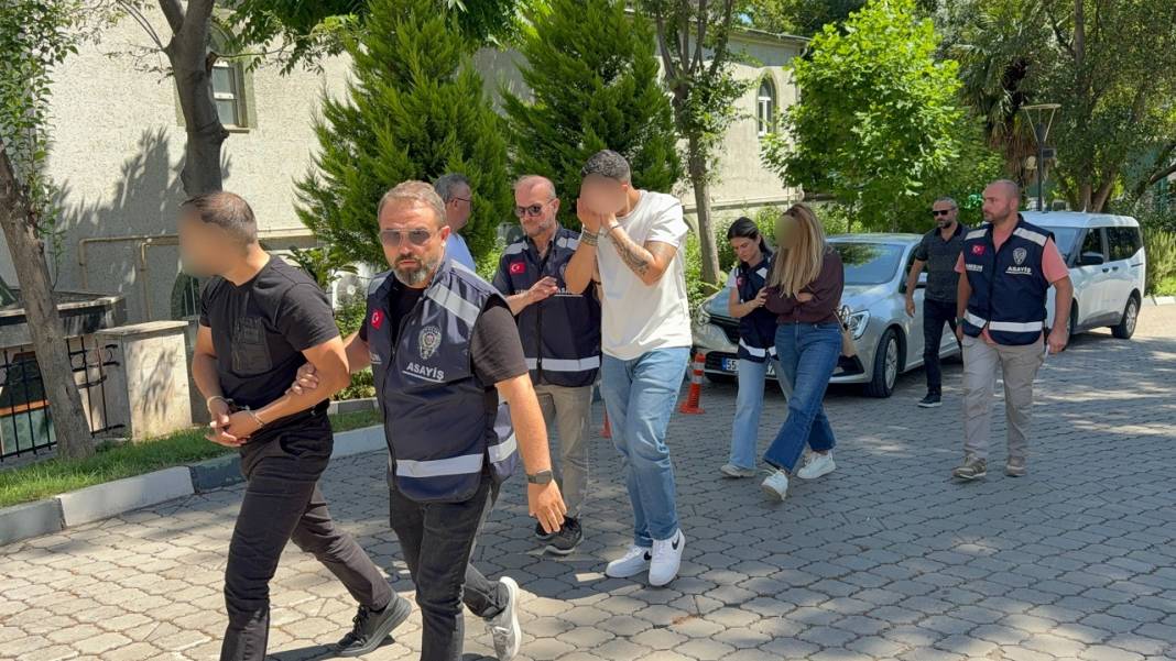 Masaj salonuna fuhuş operasyonu! İşletme sahibinin kimliği şaşırttı 3